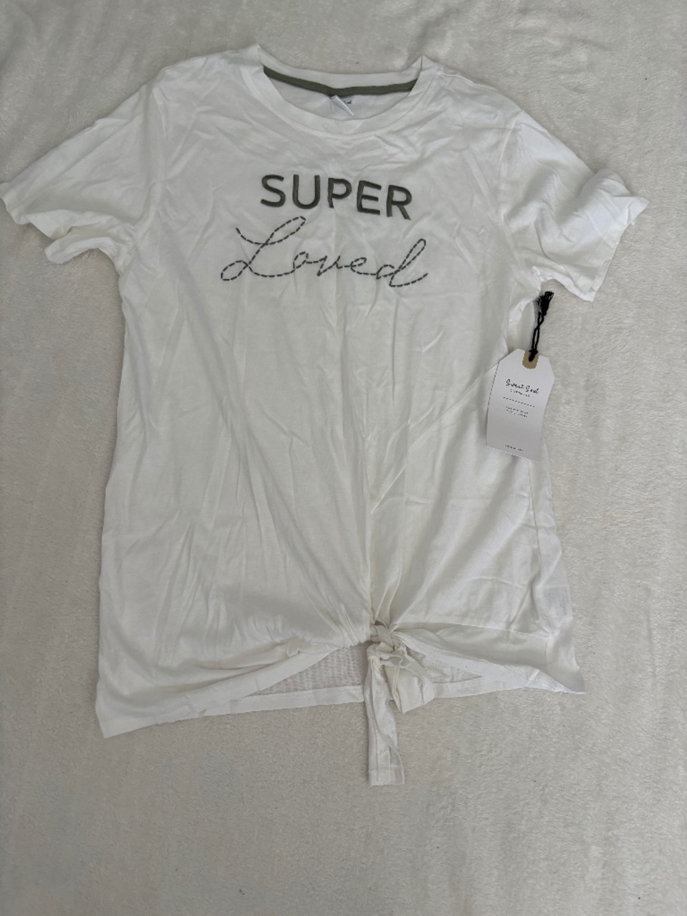 NWT Sweet Soul Tee Women's Medium White Embroidered Short Sleeved